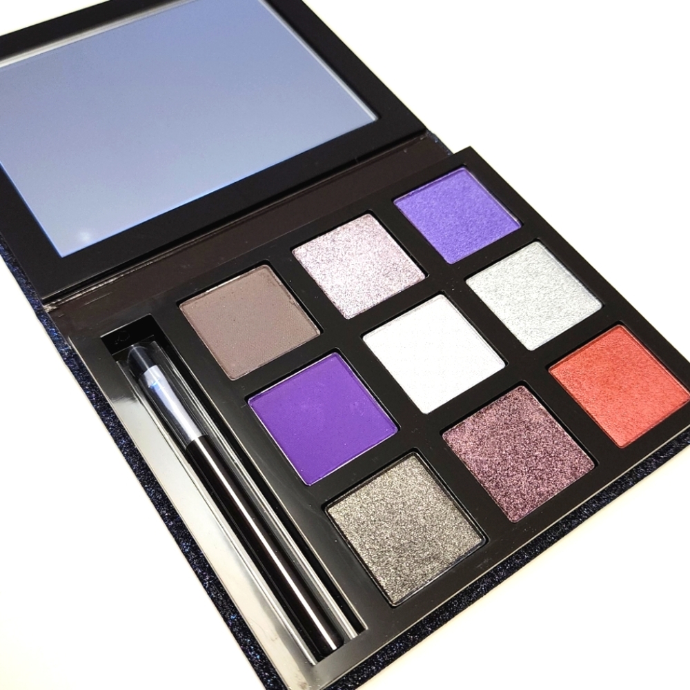 Flesh eyeshadow